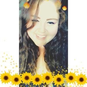 Meet your Posher, Cassie